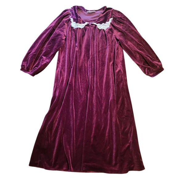 Vintage 1970s Nightgown Women's XL Burgundy Velvet Lace Collar Cottage Modest - Picture 1 of 6